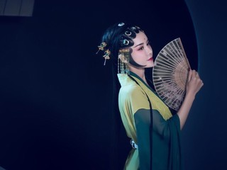 夜华下凡的主播照片