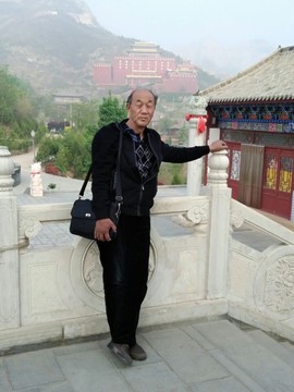 楹婪（张合）主播照片