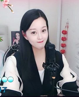 放秋假主播照片