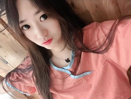 50.50主播照片