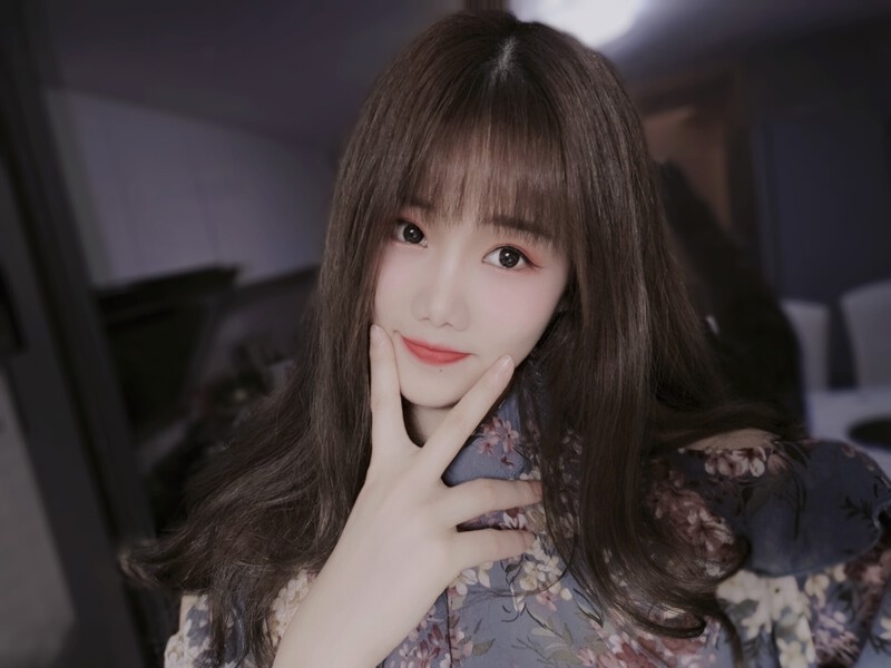 L✨诗曼～的主播海报