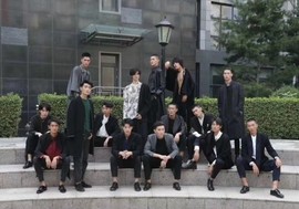 高尔夫球教练主播照片