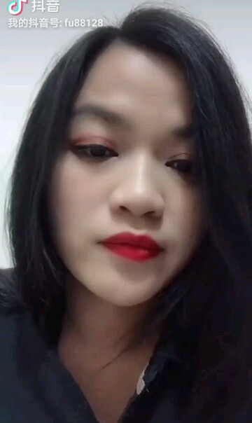 这是真饿呀😅😅