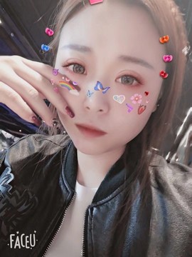 六x六主播照片
