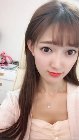 小叉8088主播照片