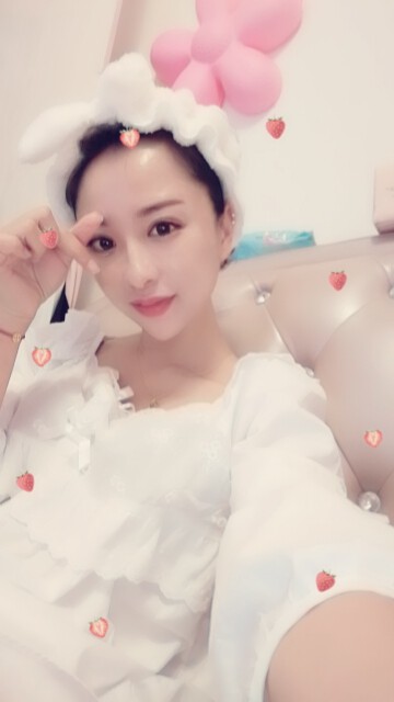 小粘人独爱w的主播照片