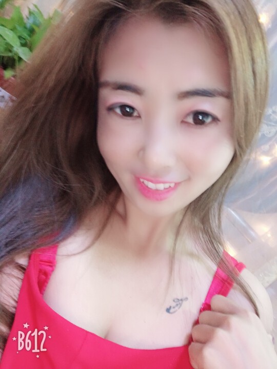 新来的☞小妖静的主播照片