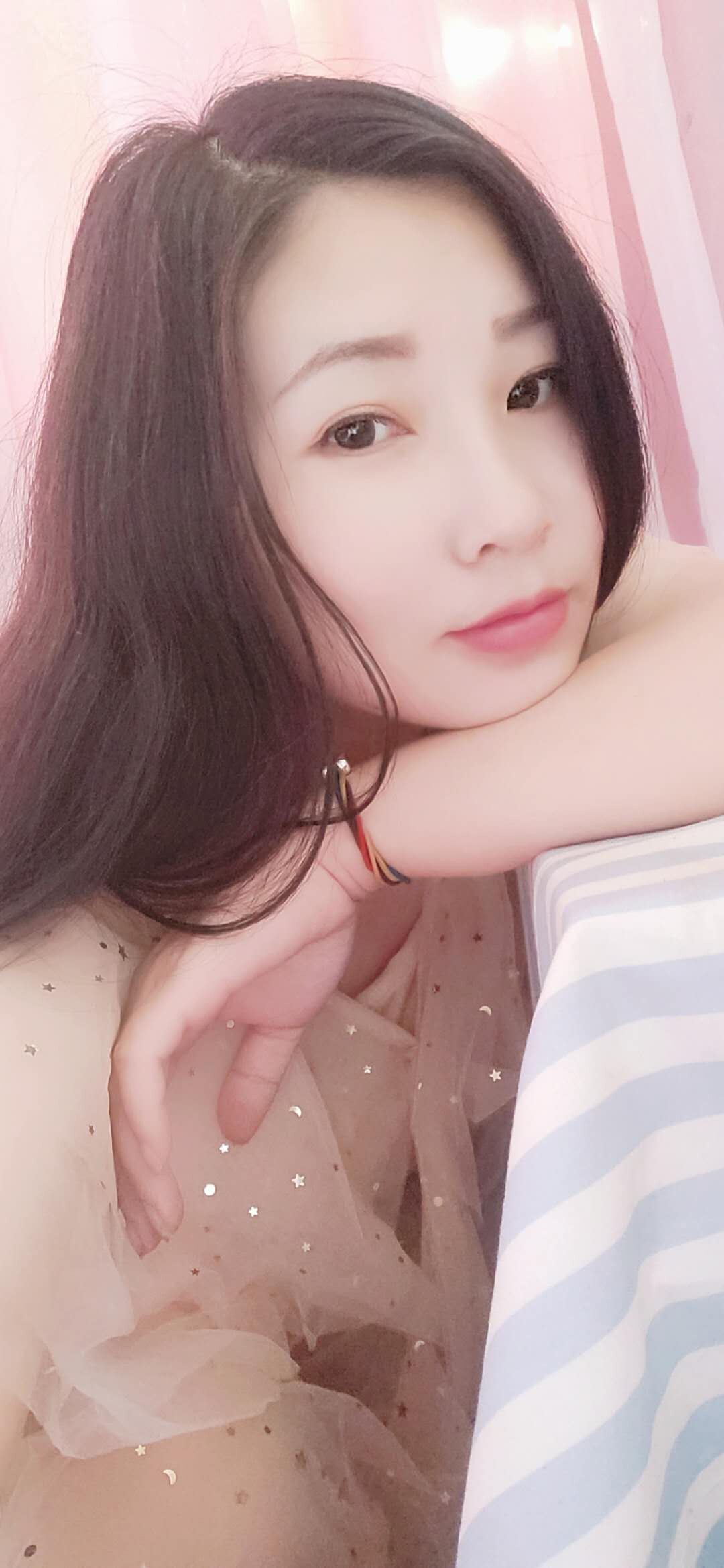 凡尘（小毛球）的主播照片