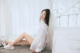 小歪5月3号满月主播照片