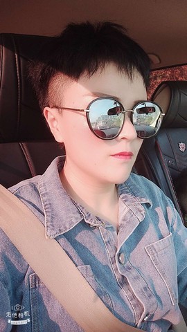 小颖营感恩有你们主播照片