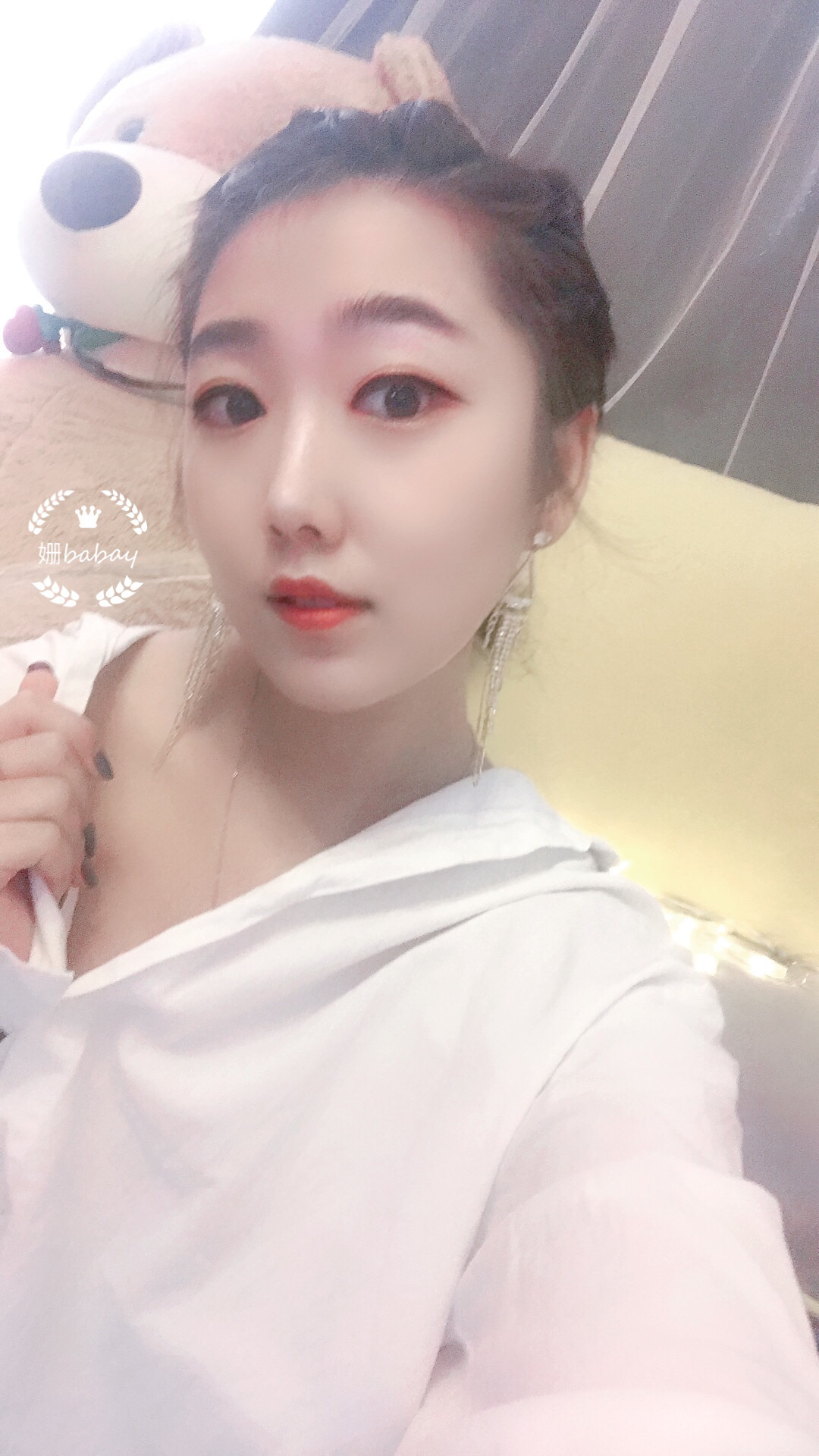 姗姗肚子疼休的主播照片
