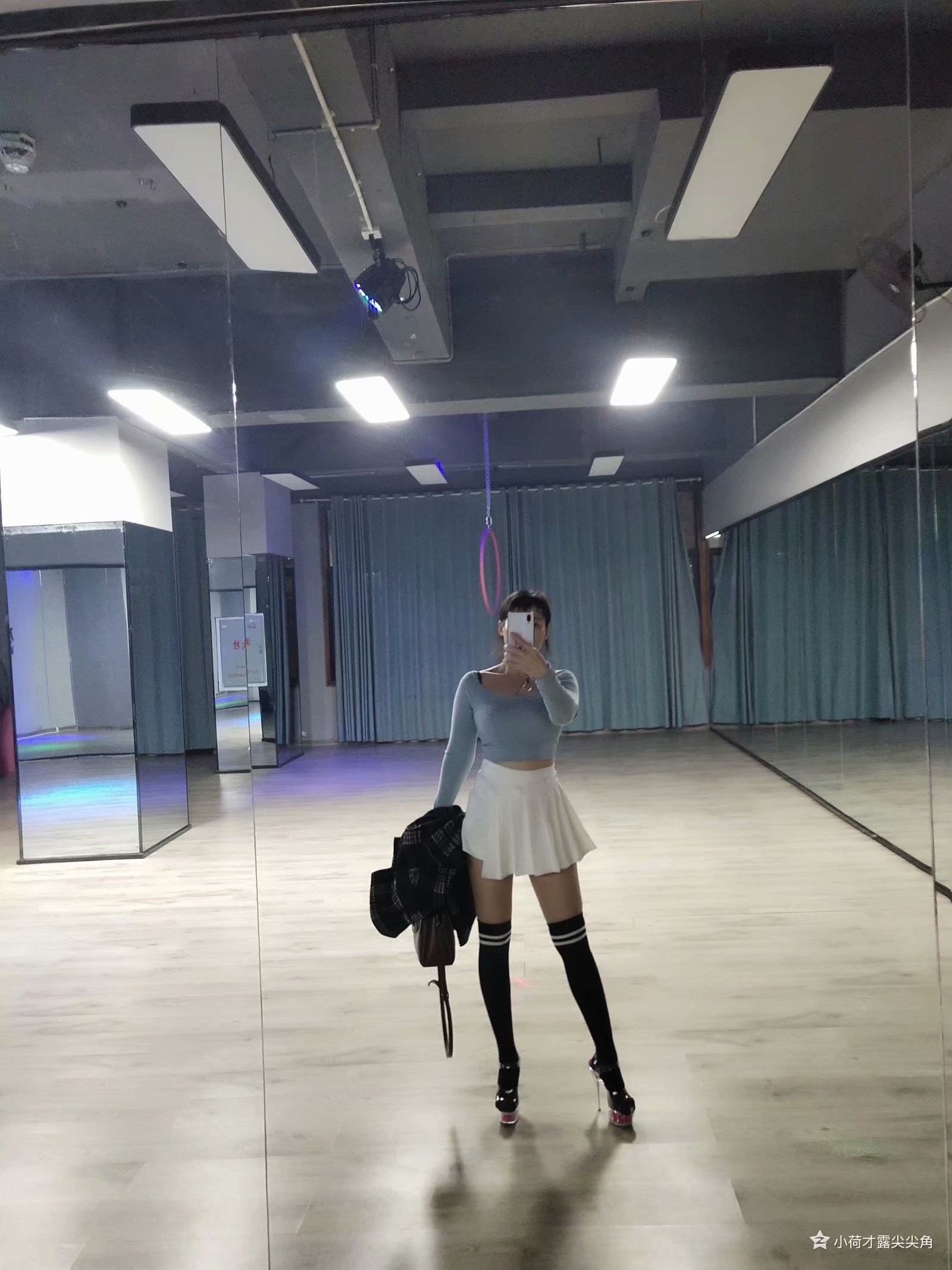 ❀小荷❄的图片