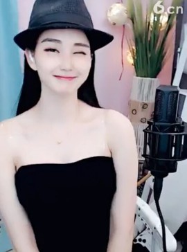 恋歌灬l一份童心主播照片