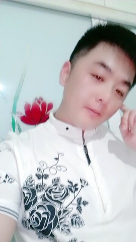 内蒙古和谐号主播照片