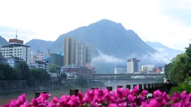 真言叔叔相约在怒江主播照片