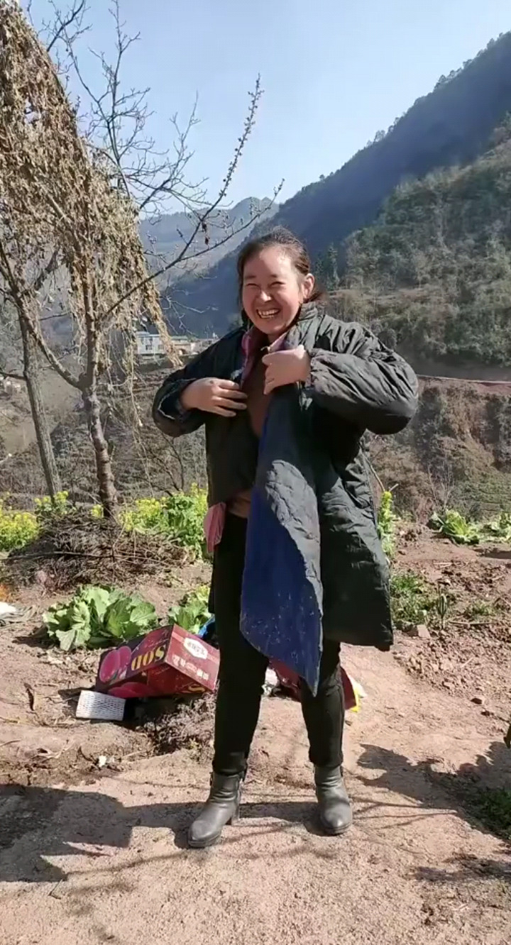 看我穿的怎么样