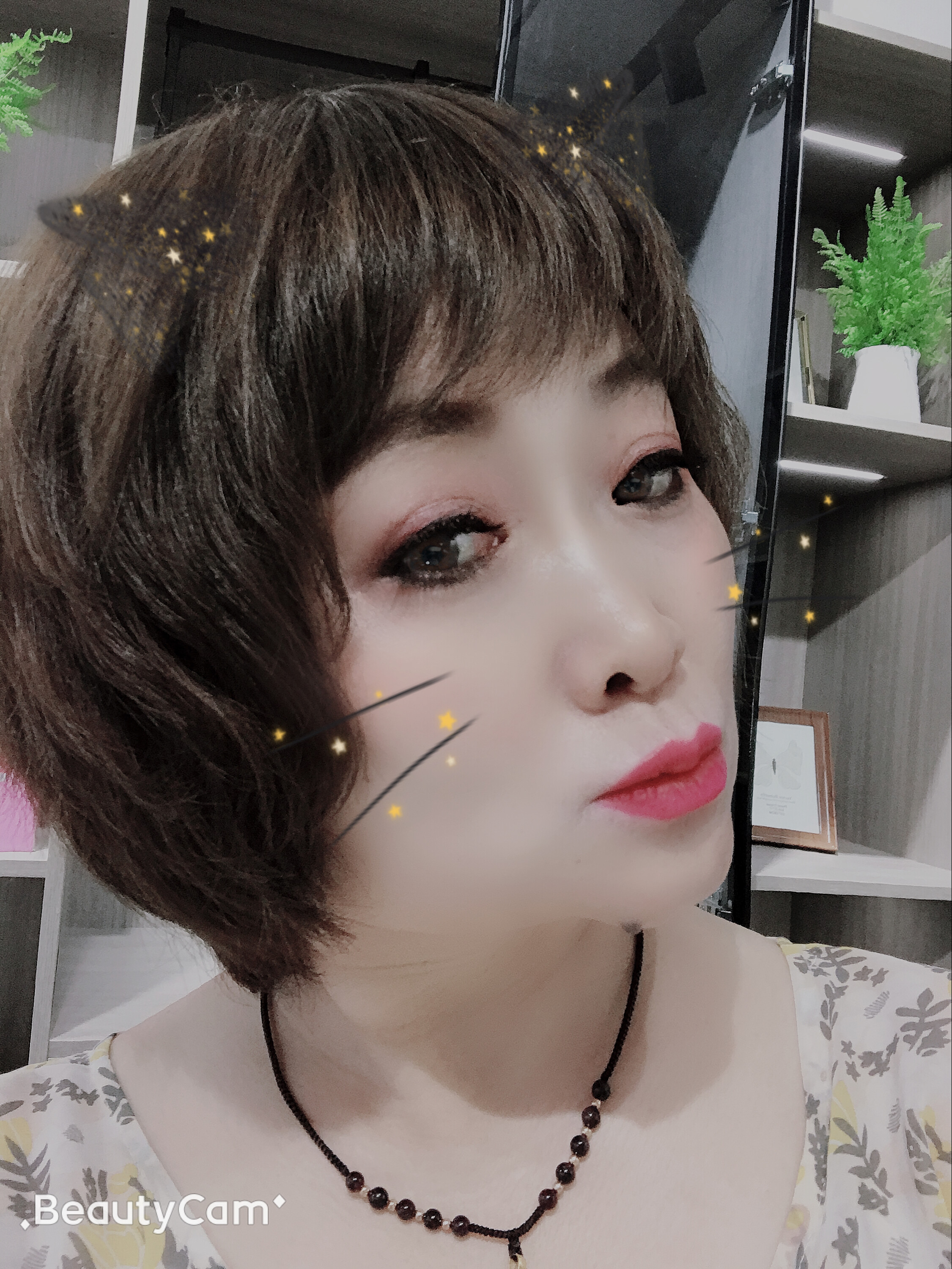 红爱💗谁能懂我心的图片