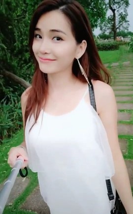 萌萌哒猎手主播照片
