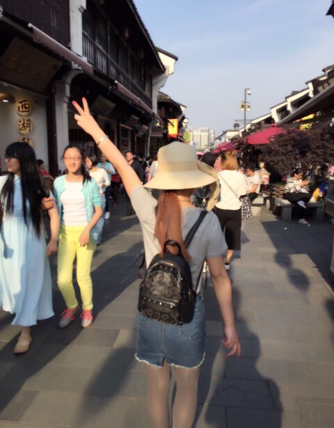 晓凤love520的主播照片