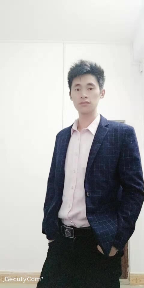 熬不住k的主播照片