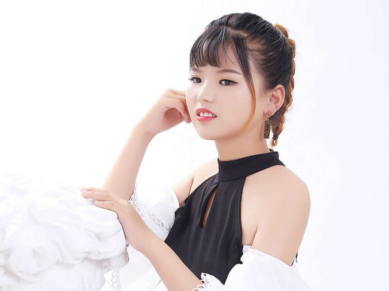 是小梦吖～的主播海报