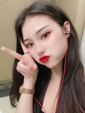 ^_^楚菲菲主播照片
