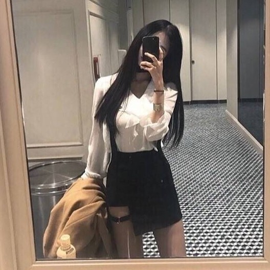 Mobz婷儿的主播照片