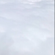 川。。。。。海报