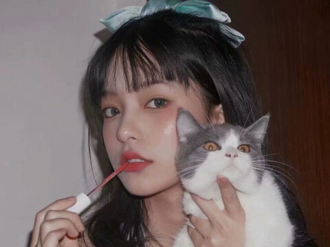 娜娜🌸6海报