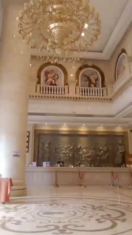 亮哥漂亮第一名好歌手主播照片