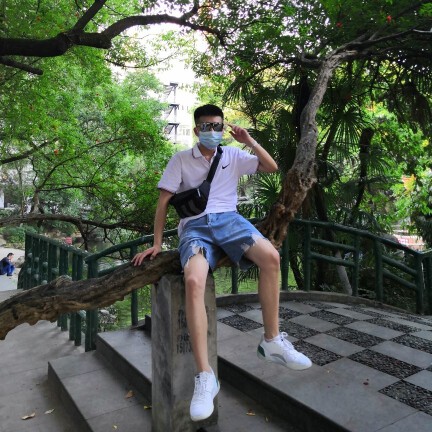 要的就是开心的主播照片