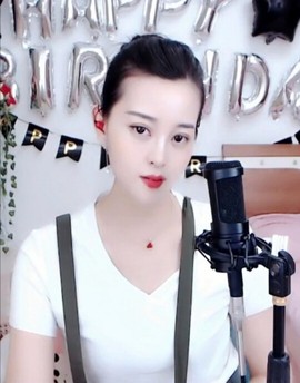放秋假主播照片