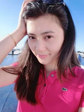 IDA何主播照片
