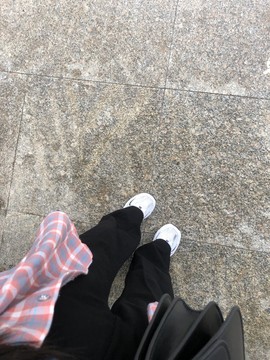 是琳琳呢主播照片