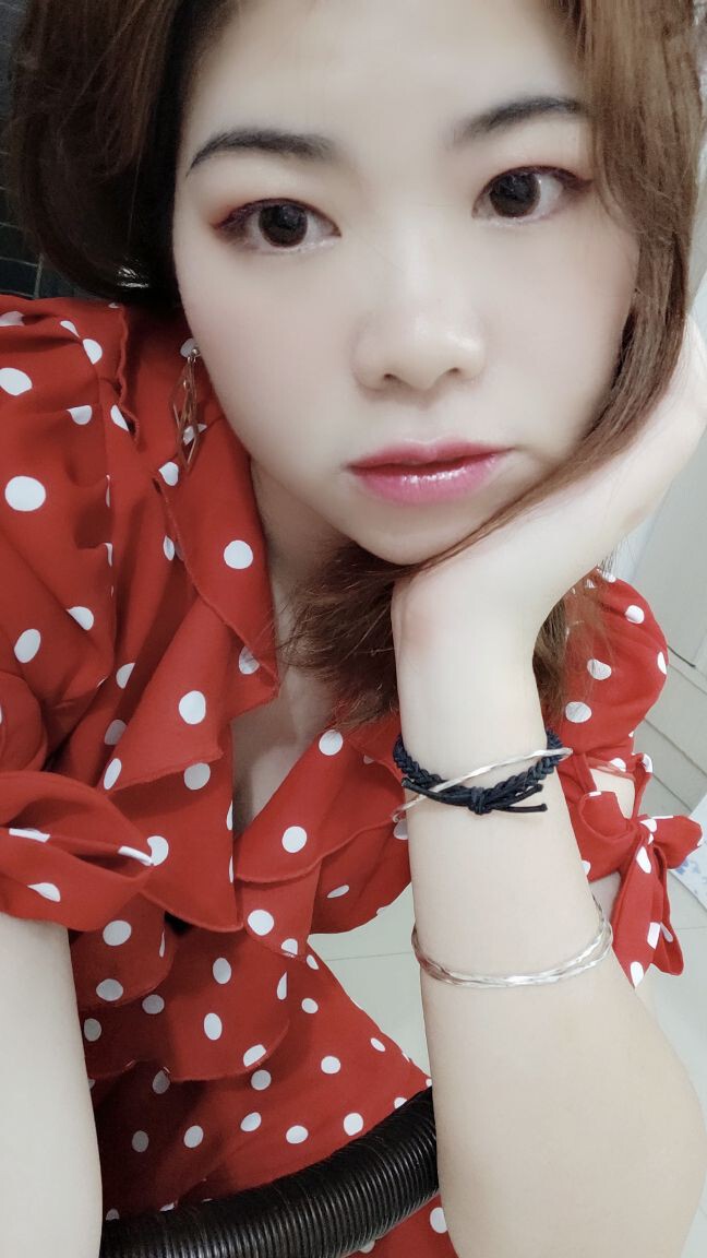 一树梨花压海唐同学☞的图片