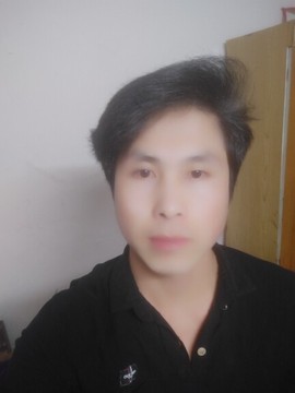 陪你春夏秋冬616W主播照片