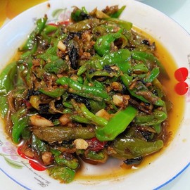 小奶猫谢谢哥哥们主播照片