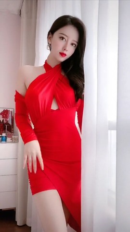 陆七萬主播照片
