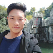 一半明媚💪一半忧伤