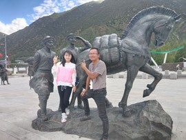 乐二娃祝大家五一快乐主播照片