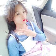 仁鹤e主播照片