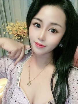 梨莎挺住啊主播照片