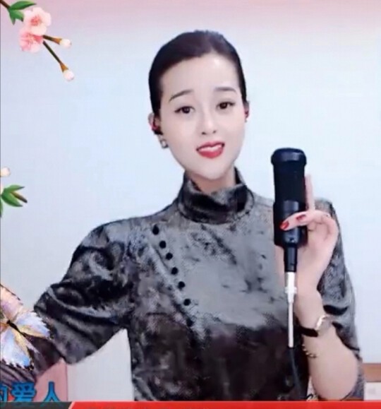 281888@的图片