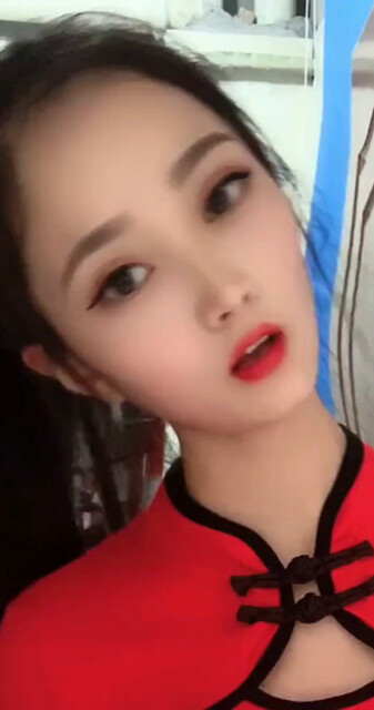 人不能太逞强，有时候要学会低头