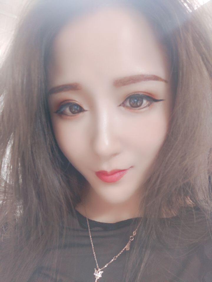 婷儿～有事不定时播的图片