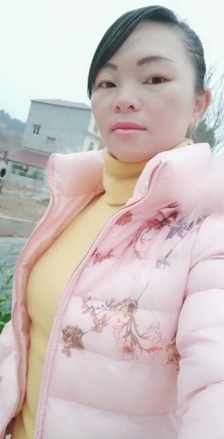 再见只是陌生人