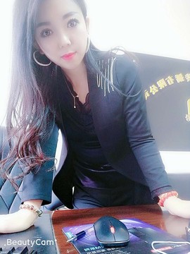 疯狂的药药宝贝主播照片