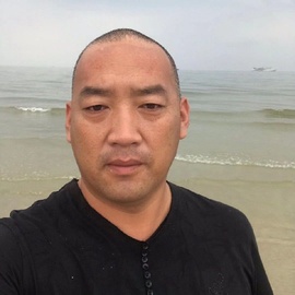 太阳红红太阳能主播照片