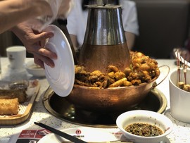 雯雯退主播照片