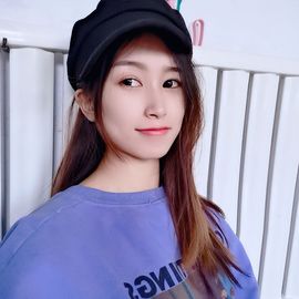 爱笑的YJ主播照片